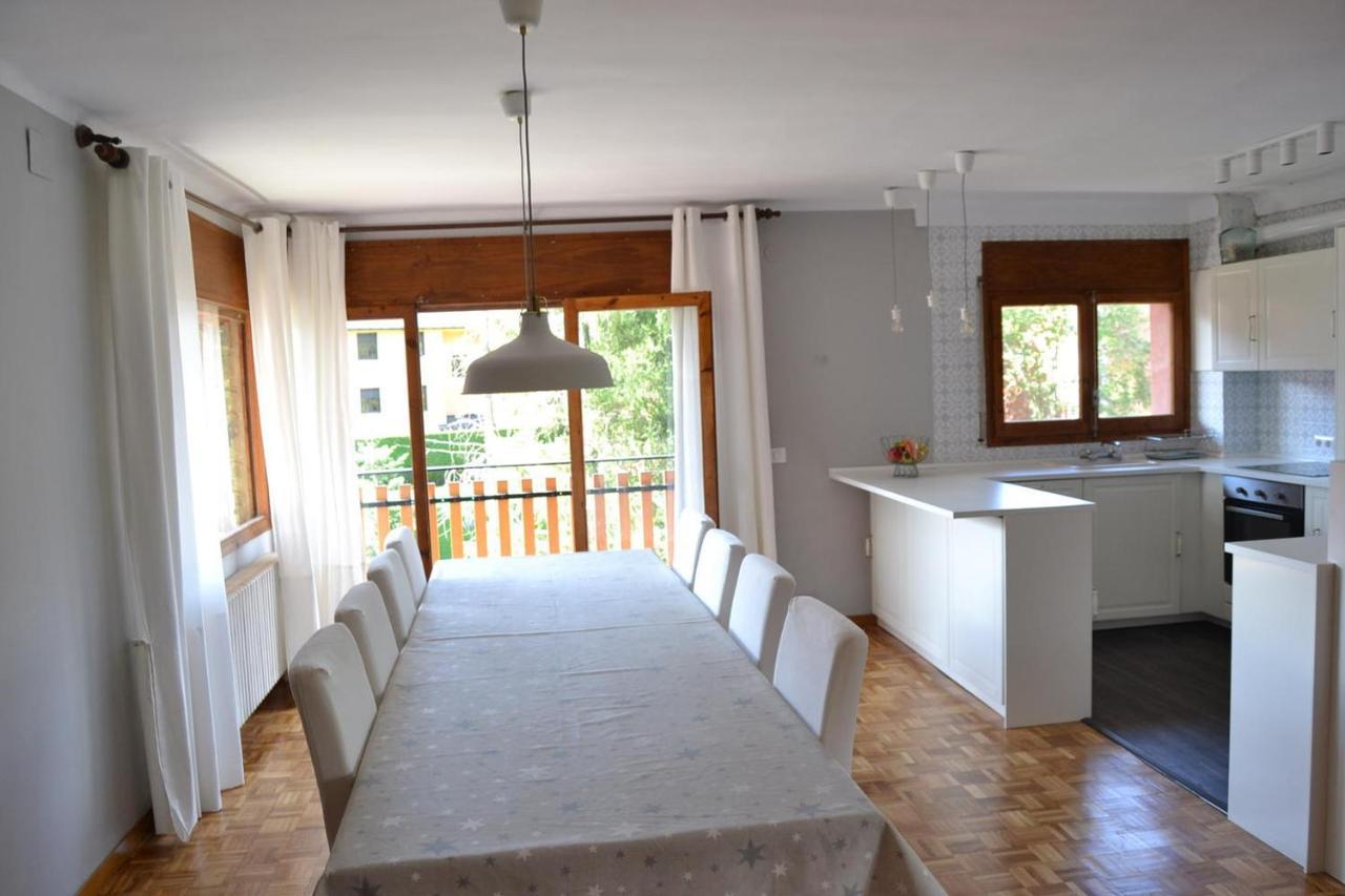 Amplio Apartamento Con Piscina En Llivia Exterior foto